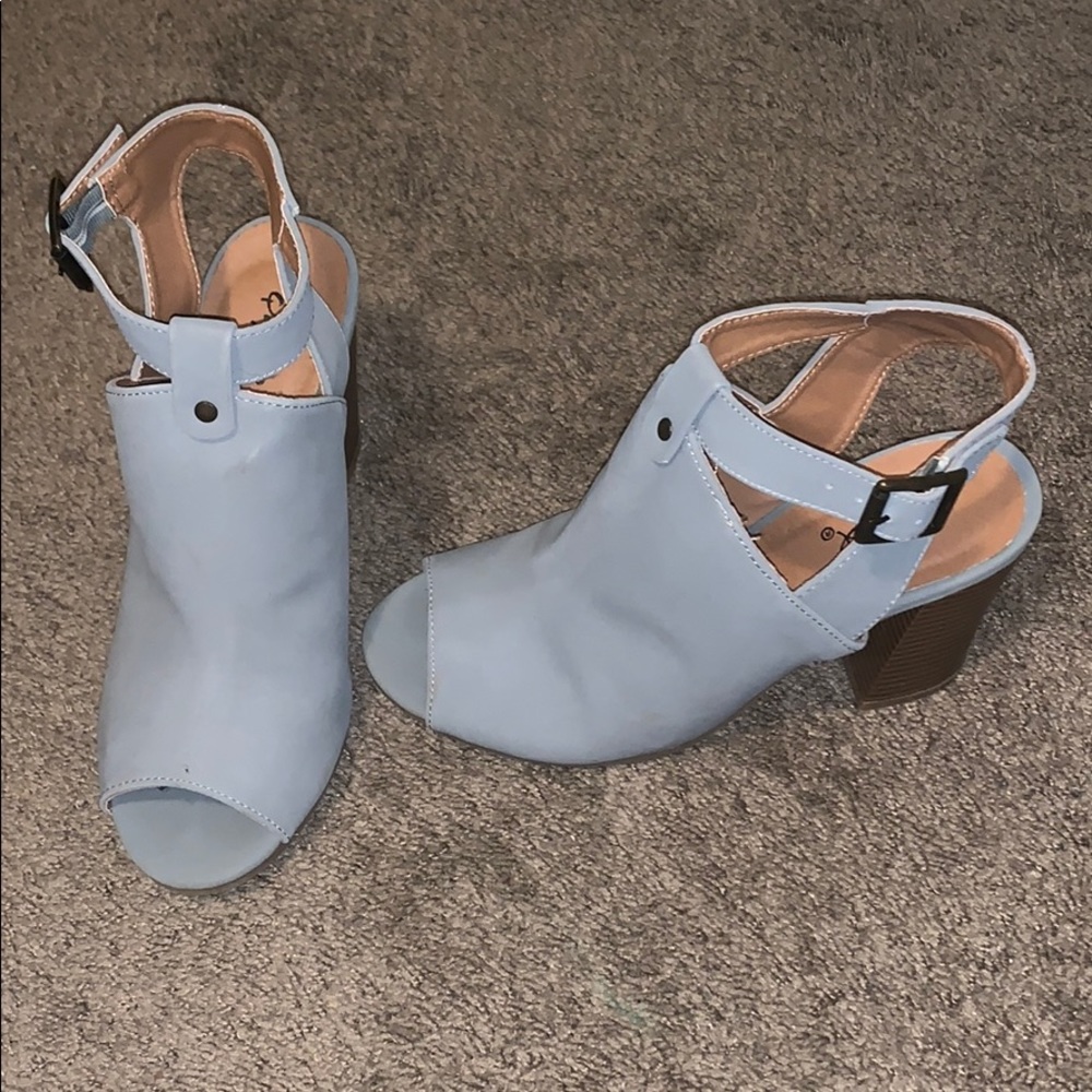 Open toe heels